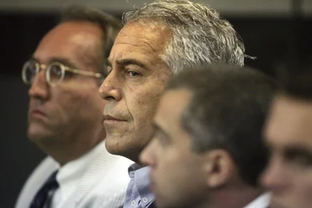 Jeffrey Epstein.jpg Jeffrey Epstein.jpg