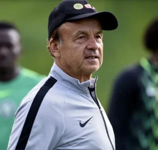 rohr.JPG rohr.JPG