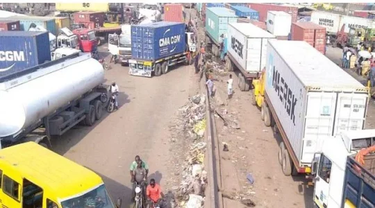 apapa.JPG apapa.JPG