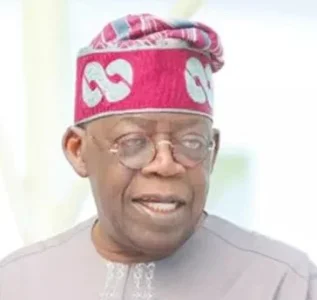 asiwaju.JPG