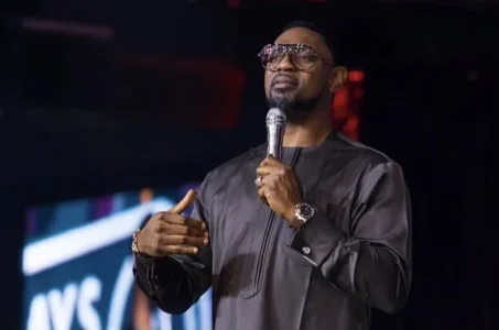 Pastor Biodun Fatoyinbo.jpg