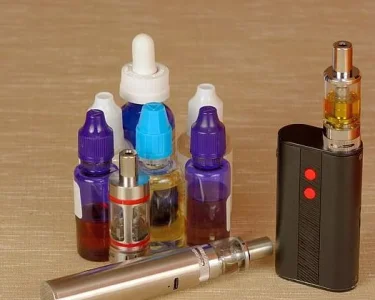 vaping.JPG