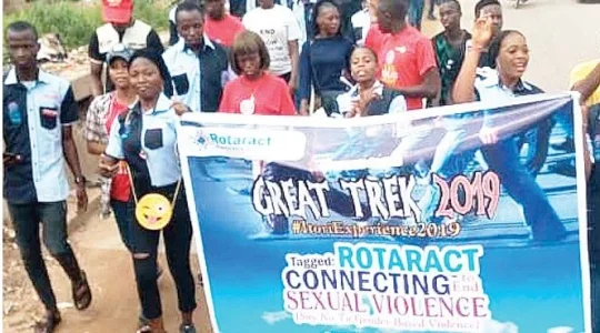 rotaractor.JPG rotaractor.JPG