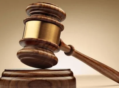 court.JPG court.JPG