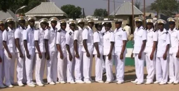 navy.JPG navy.JPG