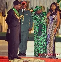 Omotola receiving her National award in Abuja 1.jpg Omotola receiving her National award in Abuja 1.jpg