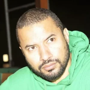 mrayedee.jpeg mrayedee.jpeg