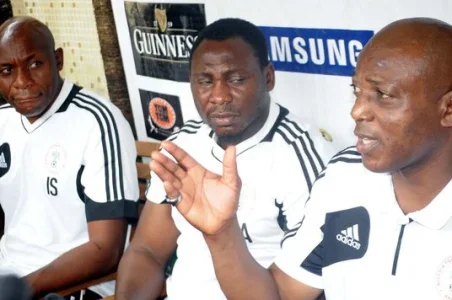 rsz_pic_9_media_chat_on_nigeria-ethiopia_world_cup_qualifier_in_abuja.jpg rsz_pic_9_media_chat_on_nigeria-ethiopia_world_cup_qualifier_in_abuja.jpg