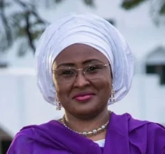aisha.JPG aisha.JPG