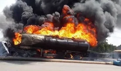tanker.JPG tanker.JPG