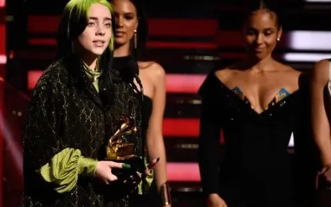 billie.JPG billie.JPG