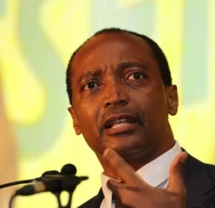 Motsepe.jpg Motsepe.jpg