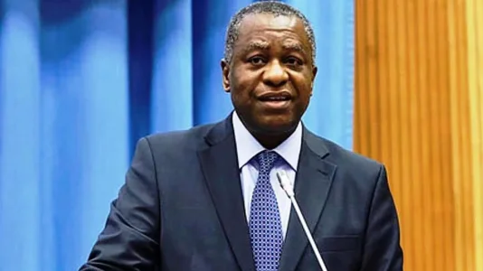 GEOFFREY-ONYEAMA-1.jpg GEOFFREY-ONYEAMA-1.jpg