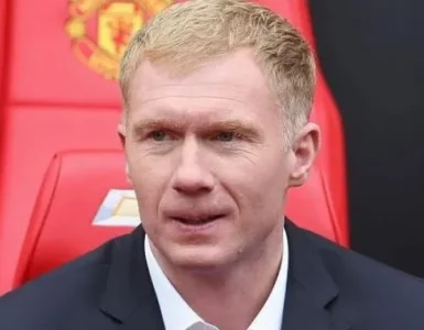 scholes.JPG scholes.JPG