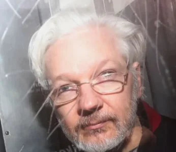 assange.JPG assange.JPG