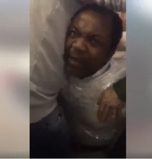 The man was wrapped in nylon.jpg The man was wrapped in nylon.jpg
