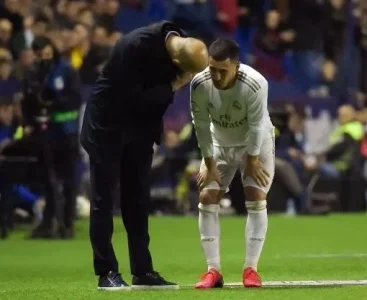 zidane.JPG zidane.JPG