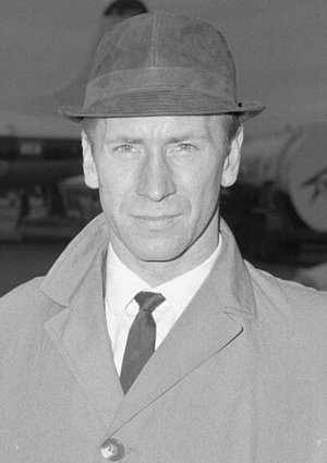 Football Legend Sir Bobby Charlton Passes Away at 86: England and Manchester United Mourn a True Icon