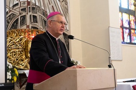 Archbishop Takes Stand Against Vatican: No Blessings for Same-Sex Couples
