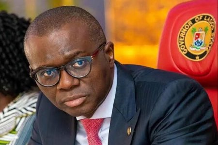 [VIDEO]Governor Sanwo-Olu Applauded For Shaming and Arresting Soldiers For Traffic Violation
