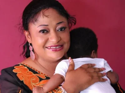 Ronke Oshodi Oke.jpg Ronke Oshodi Oke.jpg