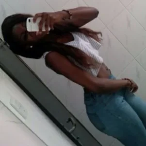 Olomu Adesewa 4.JPG Olomu Adesewa 4.JPG