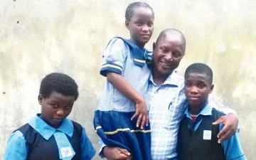 Adepegba-with-his-children-360x225.jpg Adepegba-with-his-children-360x225.jpg