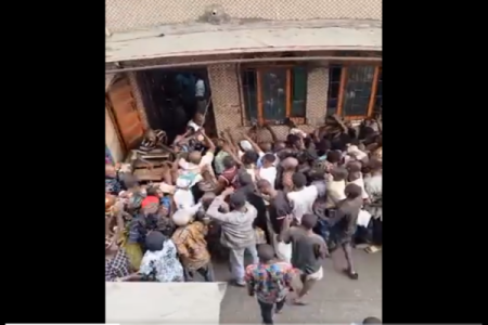 [Video] Breadline Despair: Nigerians Flogged As They Lined Up For 100 Naira Bread in Lagos