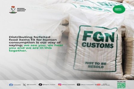 Nigerians Mock Customs Over 'fit for human consumption' Confiscated Rice Campiagn