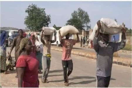 Concern Over Nigeria Food Security As Mob Breaks Into Government Warehouse to Get Food