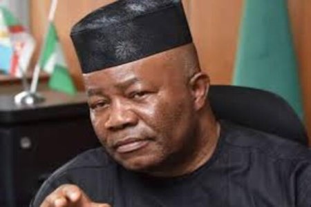 [VIDEO] Wigwe Funeral: Shock As Fubura and Akpabio Spar Over Political Offices