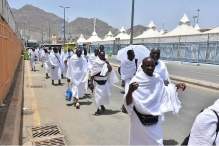 Nigerians Question FG's Decision to Subsidize Hajj with N90 Billion Amid Economic Challenges