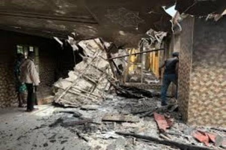 Violence Erupts in Lagos: Gunmen Set Fire to Houses, Resulting in Infant's Death