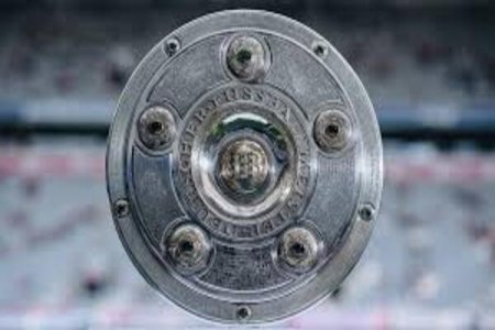 Bayer Leverkusen's Nigerian Stars Boniface and Tella Close in on Bundesliga Crown