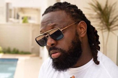 Timaya's Displeased Look in Studio Session with Whitemoney Sets Social Media Abuzz