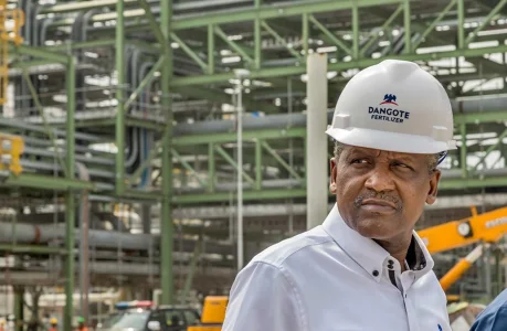 Dangote at Refinery.webp