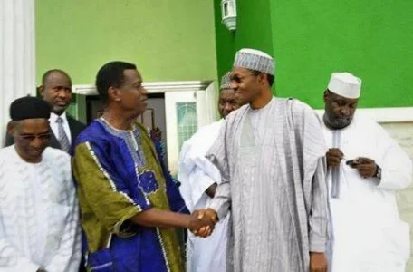 Buhari-poses-with-Pastor-E.A-Adeboye.jpg Buhari-poses-with-Pastor-E.A-Adeboye.jpg