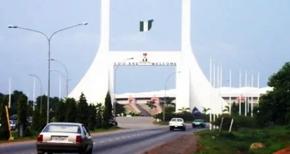 Abuja_Entrance.jpg Abuja_Entrance.jpg