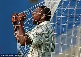 rashidi yekini.jpg rashidi yekini.jpg