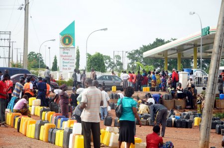 Fuel-scarcity-hits-Owerri.jpg