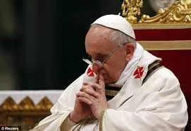 pope francis praying.jpg pope francis praying.jpg