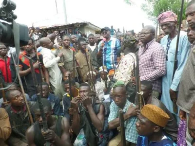 Fayose-Hunters2.jpg Fayose-Hunters2.jpg