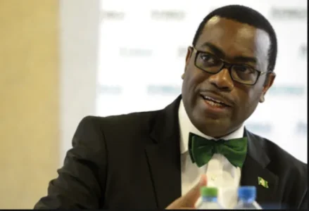 akinwunmi adeshina
