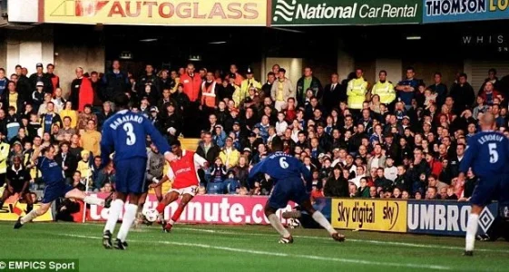 KANU'S HAT TRICK.jpg KANU'S HAT TRICK.jpg
