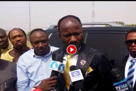 Apostle Suleman on His Way To DSS Headquarters [PHOTOS]