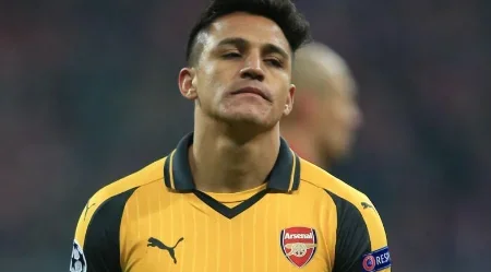 UCL Results: Things Fall Apart as Bayern Demolish Arsenal 5-1