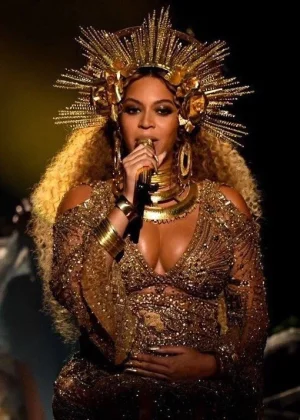Beyonce Pulls Out of 2017 Coachella