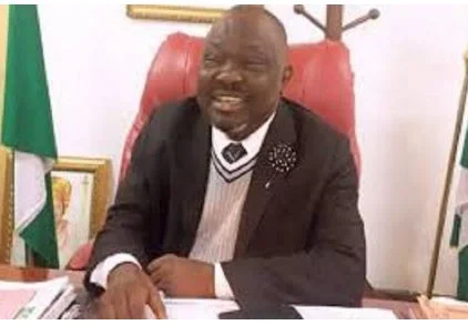 Edo Speaker.JPG