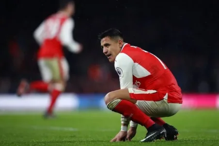 sanches tired.jpg sanches tired.jpg