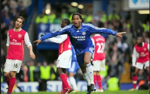 drogba arsenal.PNG drogba arsenal.PNG